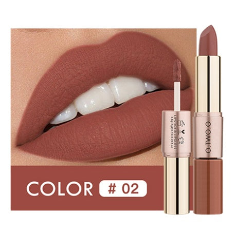 Long Lasting Lip Gloss Lipstick – Natural Color & Waterproof Finish